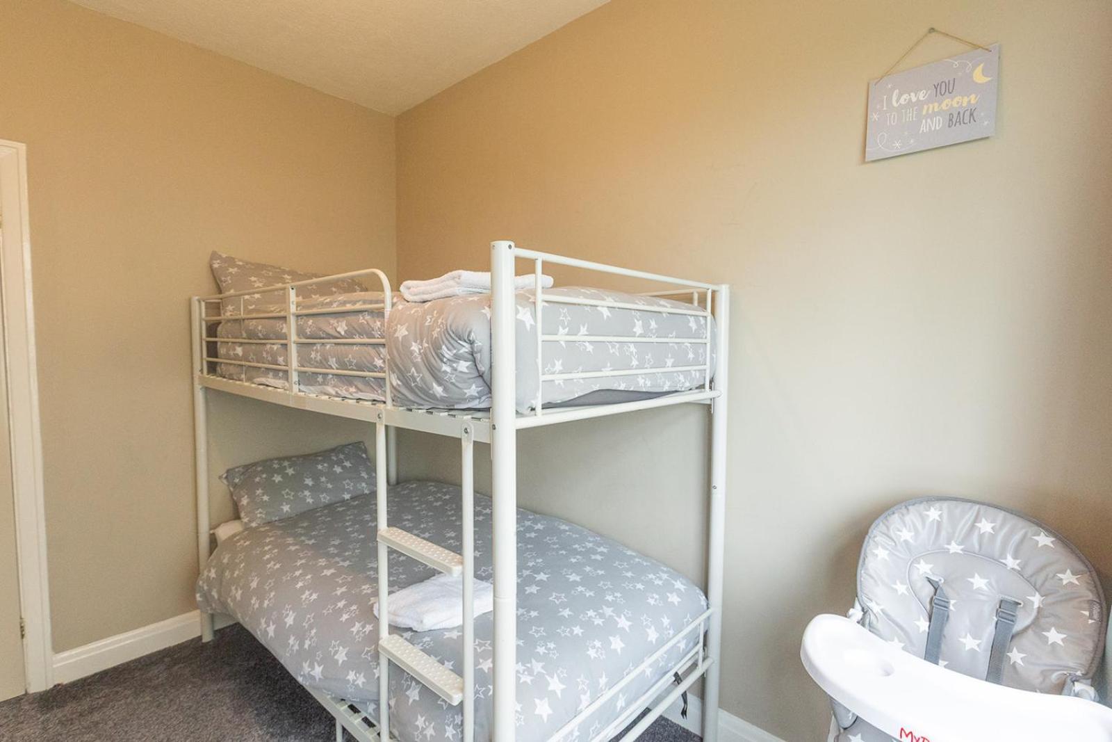 Beachfront Apartment - Ground Floor Apartment With Sea Views, Next To The Beach, Bridlington, North Yorkshire Bessingby Εξωτερικό φωτογραφία